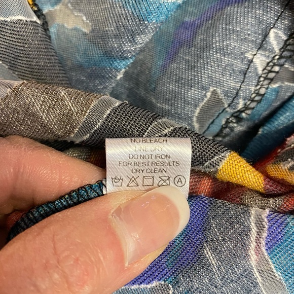 Tony Morgan Womens Blouse Brown/Black in a Bright Floral Pattern Size S - Picture 16 of 16